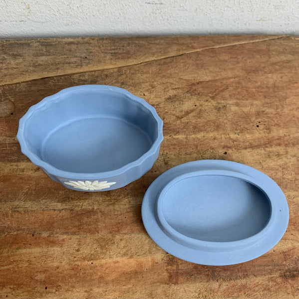 Vintage Wedgwood Deckel Dose