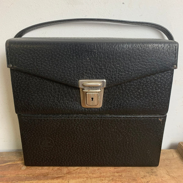 Vintage Paillard Bolex P1 8mm Movie Camera 8-40mm Zoom