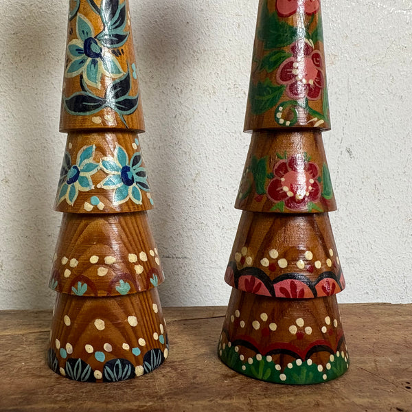 2 vintage Folklore Holz Puppen
