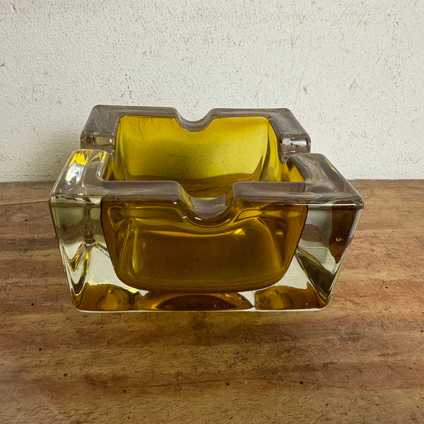 Vintage französischer bernsteinfarbener Kristallglas Aschenbecher