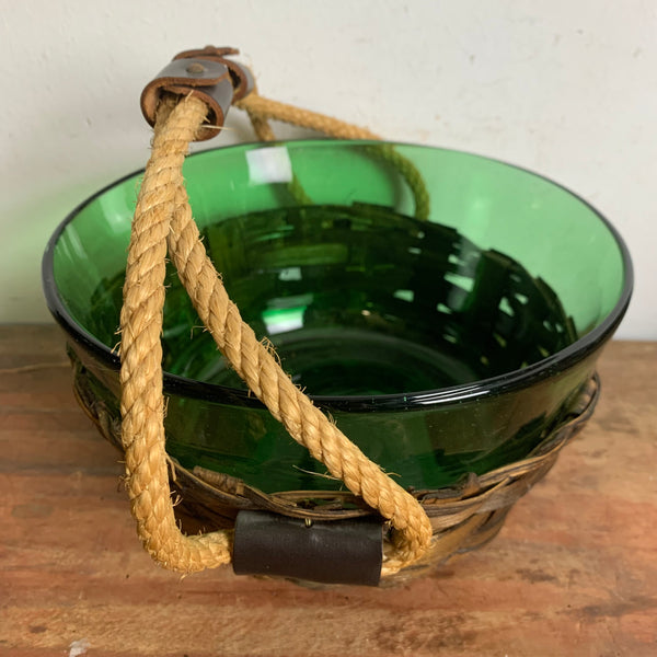 Vintage Schale aus grünem Glas mit Korbgeflecht Vetro Verde di Empoli