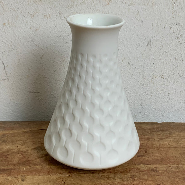 Vintage Biskuit Porzellan Vase von AK Kaiser