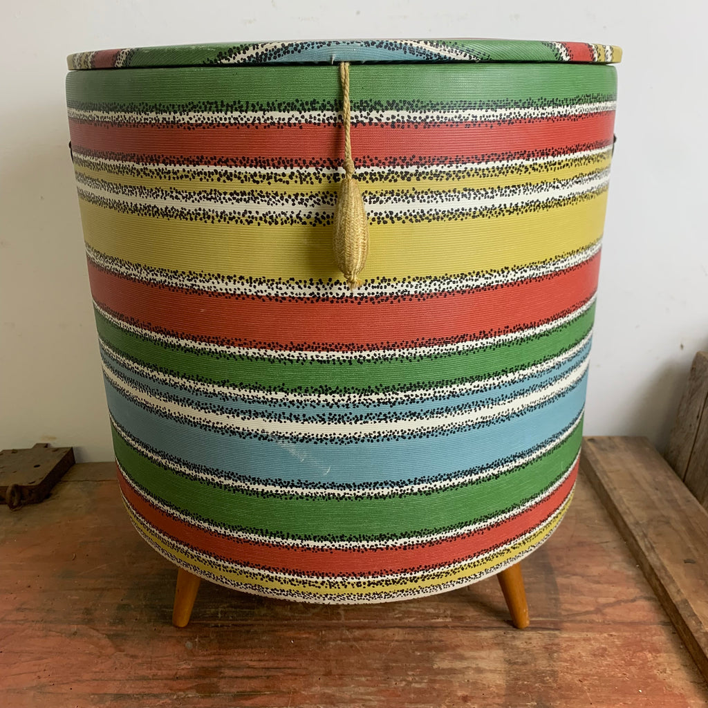 Vintage Mid Century Wäschepuff Wäschetruhen – Trödelfuchs Vintage Shop