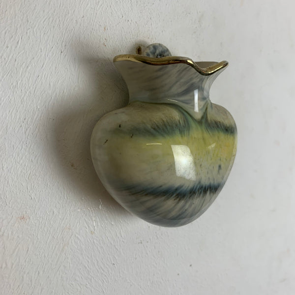 Mid Century Keramik Wand Vase von Bay 103