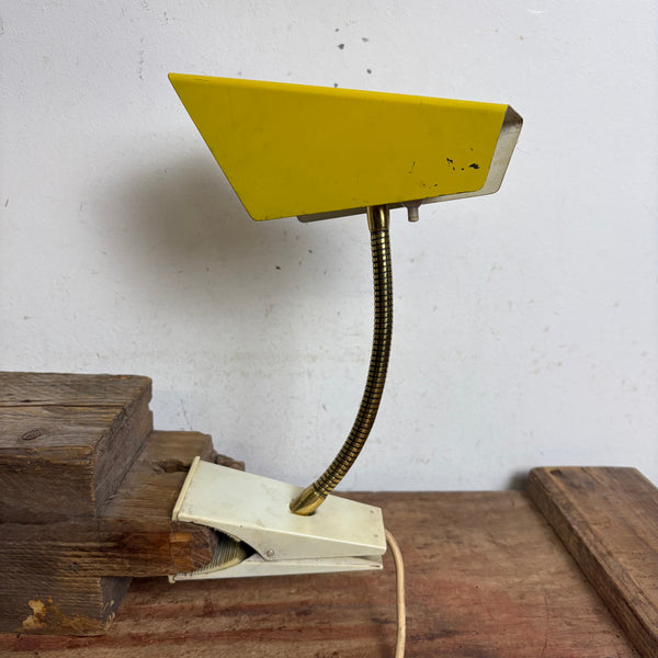 Vintage Mid Century Schwanenhals Lampe von HOSO