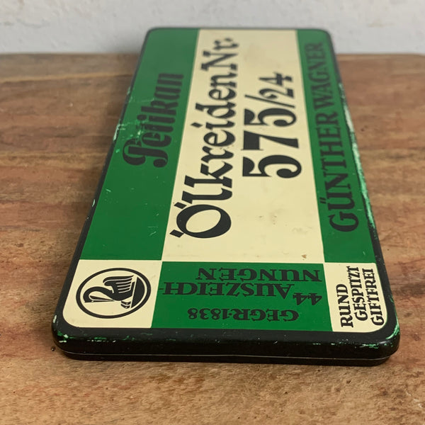 Vintage Blechdose Ölkreide No.
575/24 von Pelikan