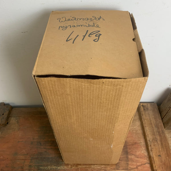 Vintage Weihnachtspyramide aus dem Erzgebirge
