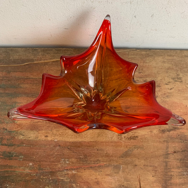 Vintage rote Murano Schale