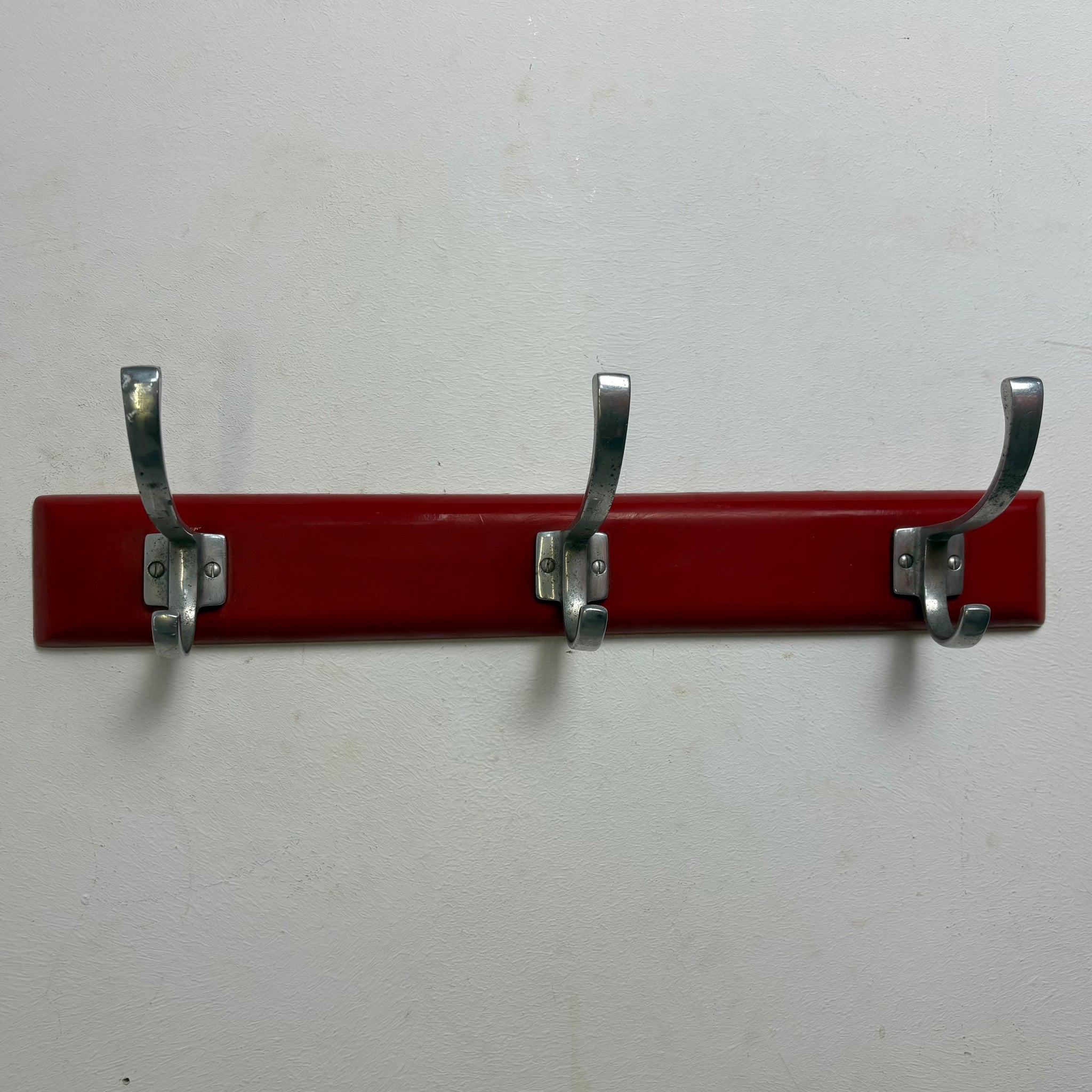 Vintage Mid Century Garderobe