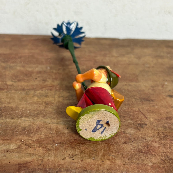 Blumenkind Junge mit blauer  Blume von Weha