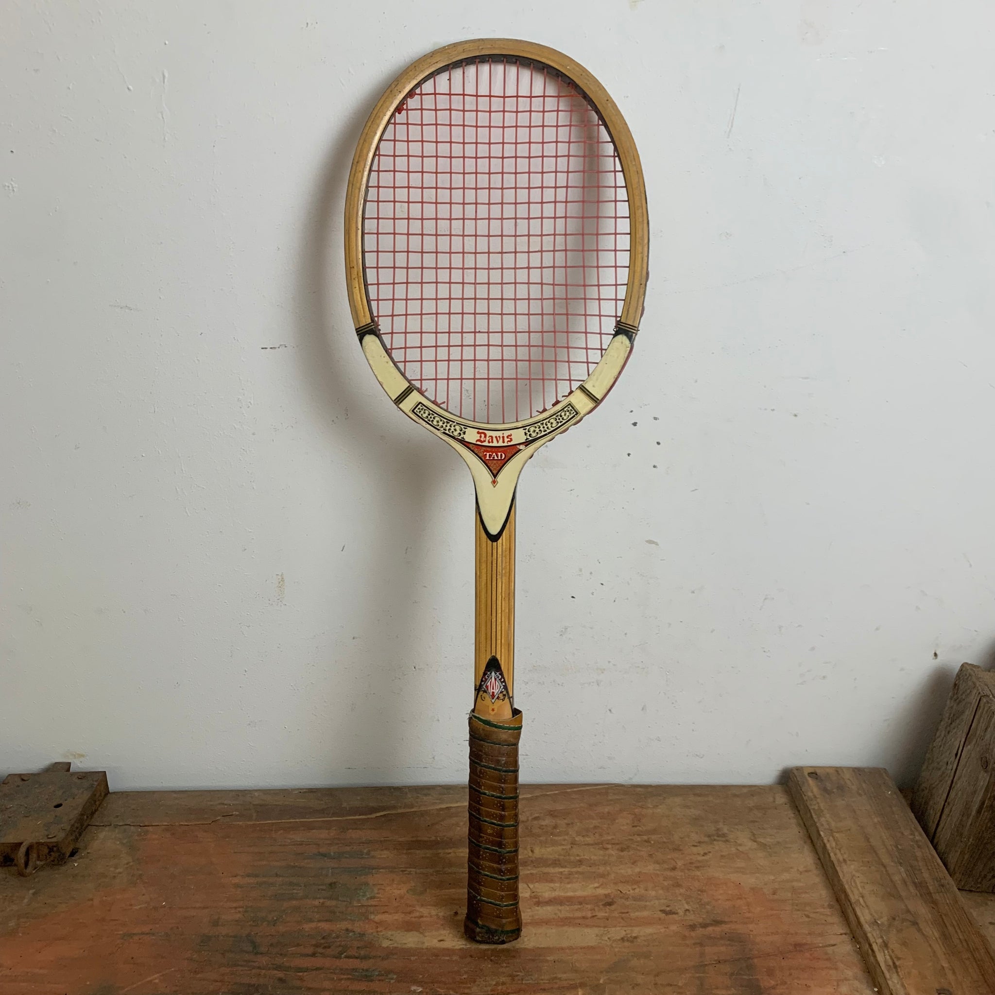 Vintage Holz Tennisschläger TAD Davis