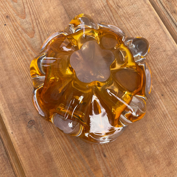 Mid Century Aschenbecher aus Glas von Josef Hospodka