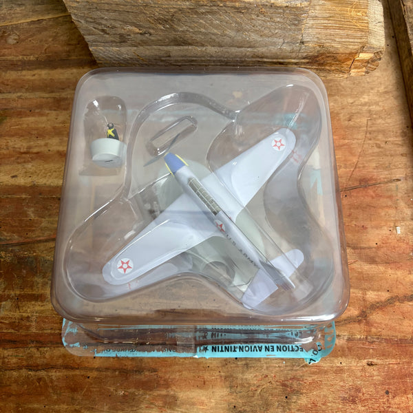 Modell Figur und Buch Tim und Struppi das Das Amerikanisches Jagdflugzeug mit Jocko aus Ziel New York