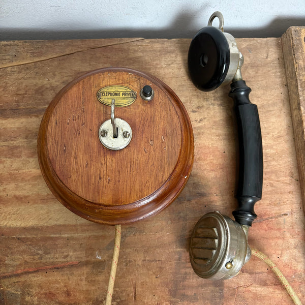 Antikes Wandtelefon
