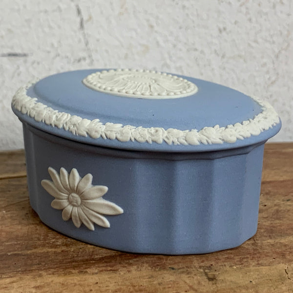 Vintage Wedgwood Deckel Dose