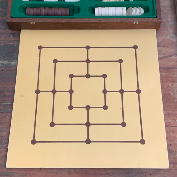 Vintage Mühle Dame und Schach Spiel von Vedes