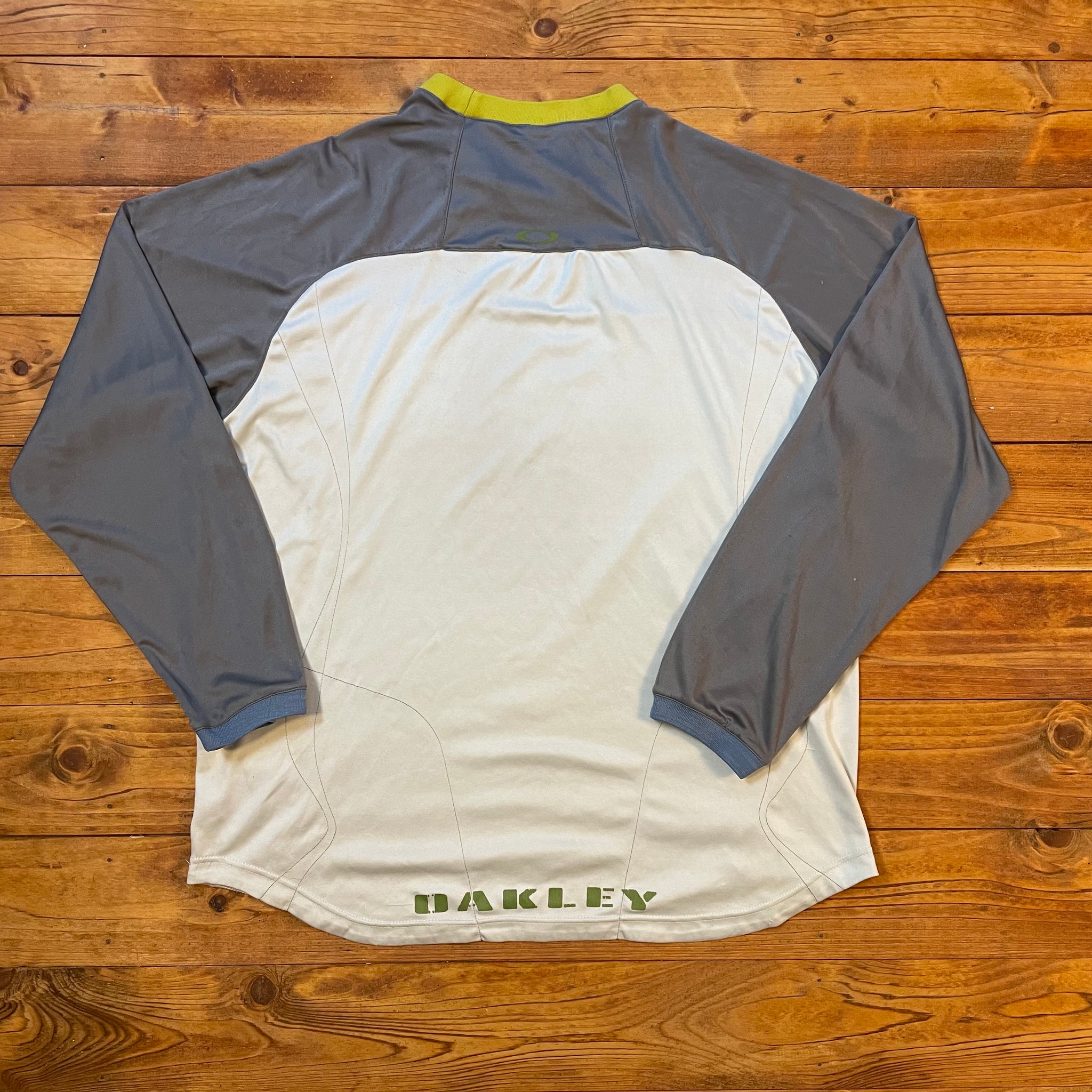 Oakley Longsleeve - Early 2000s Vintage – Trödelfuchs Vintage Shop