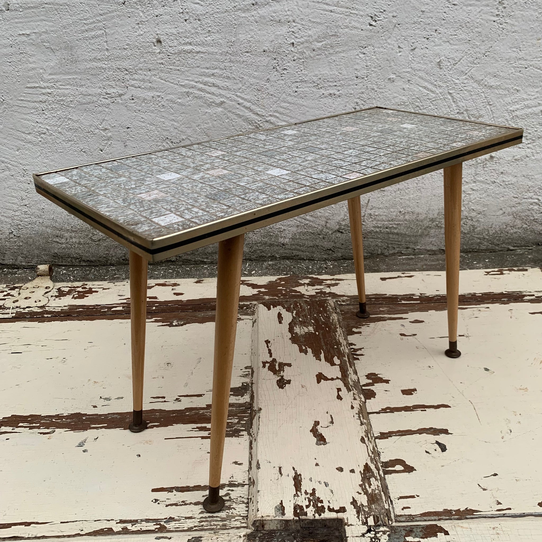 Mid Century Mosaik Beistelltisch – Trödelfuchs Vintage Shop
