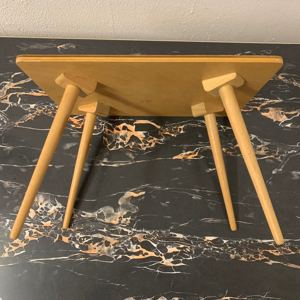 Kleiner Nierentisch Hocker 50er Jahre