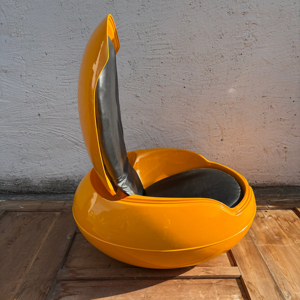 Vintage Space Age Design Senftenberger Ei Garden Egg Chair von Peter Ghyczy