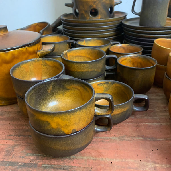 Vintage Kaffee / Tee Service Sompex Tekton 200 braun von Keramisches Werk Heisterholz
KWH