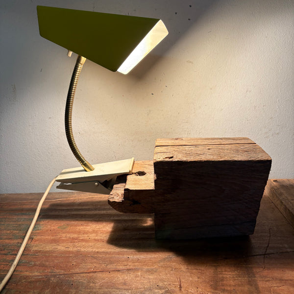 Vintage Mid Century Schwanenhals Lampe von HOSO