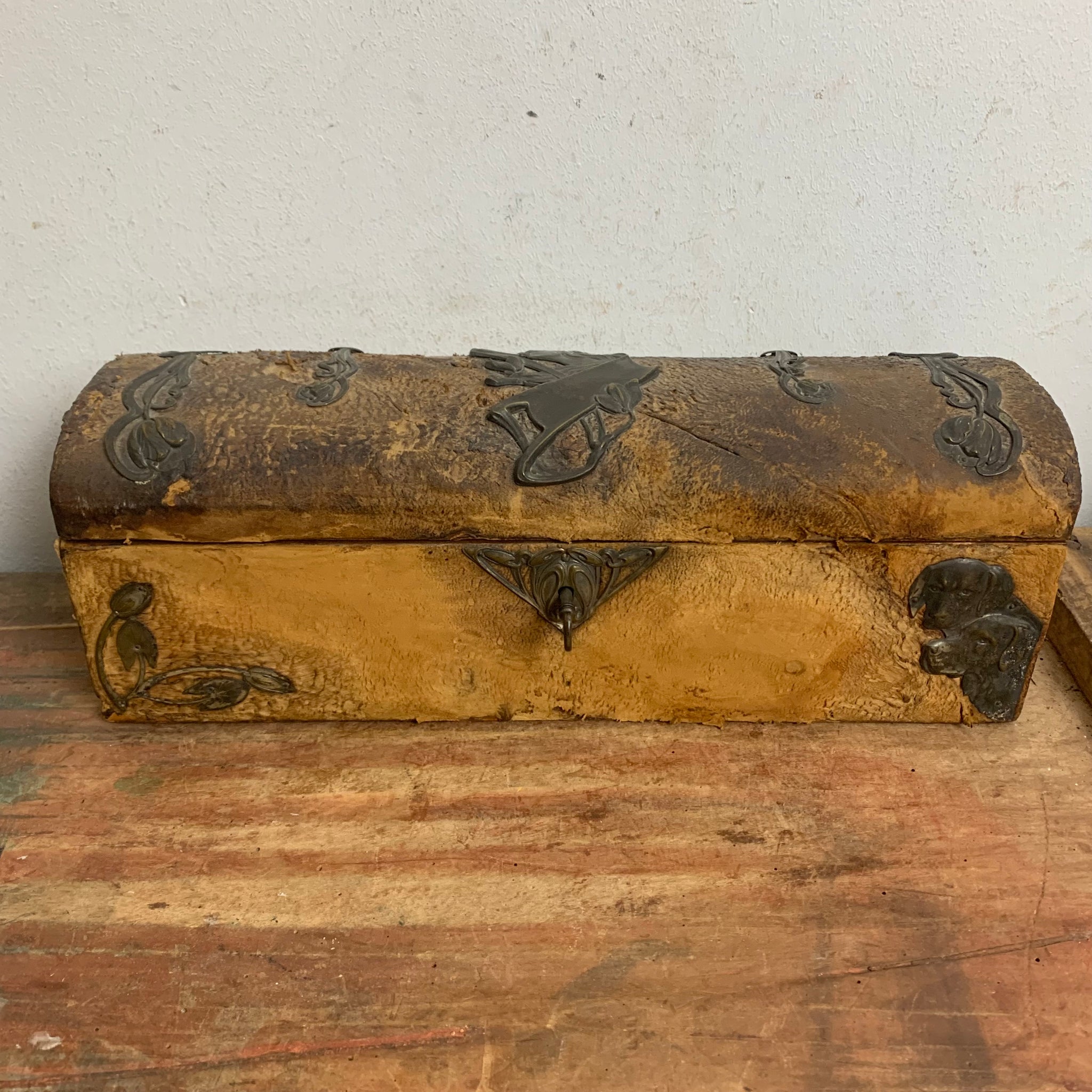 Antike Jugendstil Schatulle aus Leder