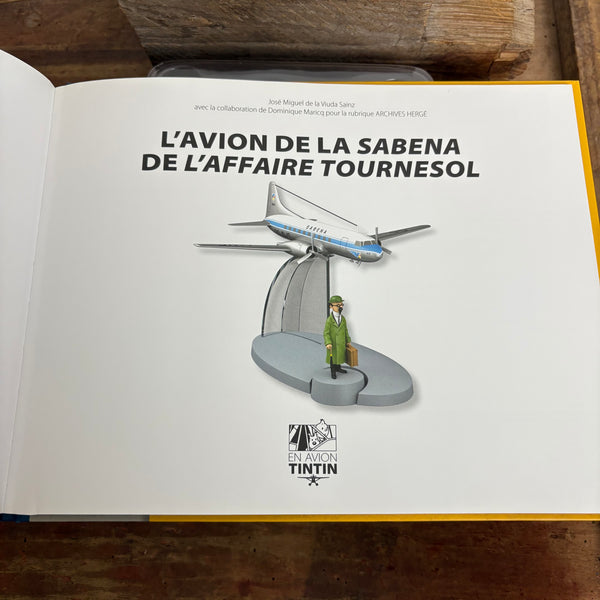 Modell Figur und Buch Tim und Struppi das Das Sabena-Flugzeug mit Professor Bienlein aus Der Fall Bienlein