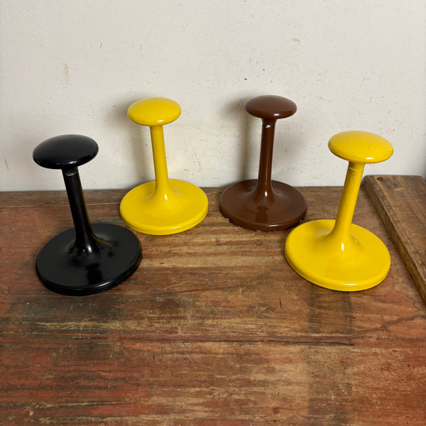 4 vintage Garderobenhaken
