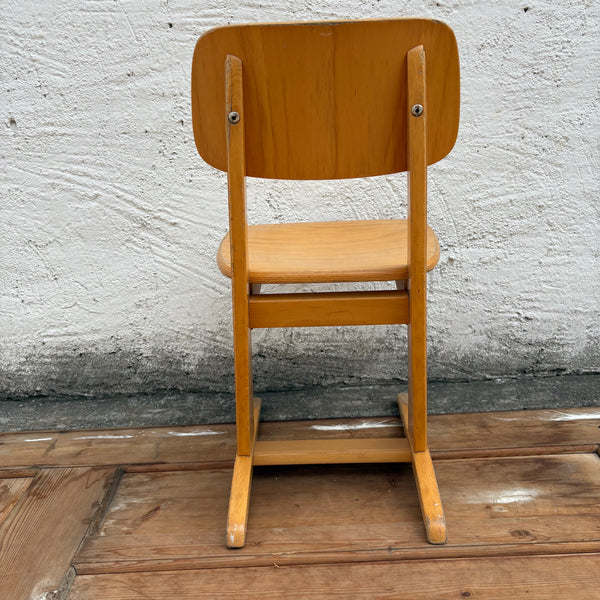 Vintage kleiner Kinderstuhl Schule von Casala