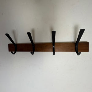 Skandinavische Mid Century Garderobe aus Teakholz