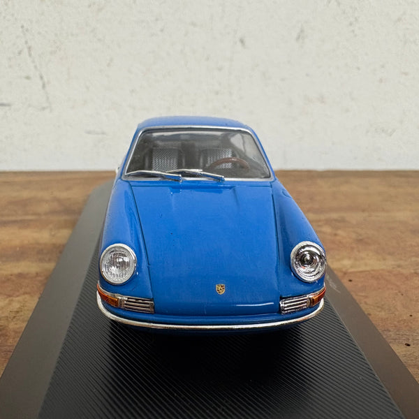 Automodell blauer Porsche 901 Baujahr 1964 von Atlas
