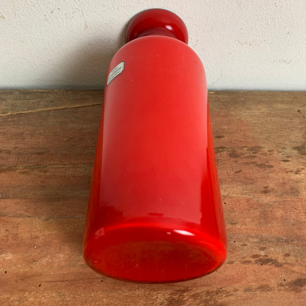 Vintage Opal Glas Vase in rot