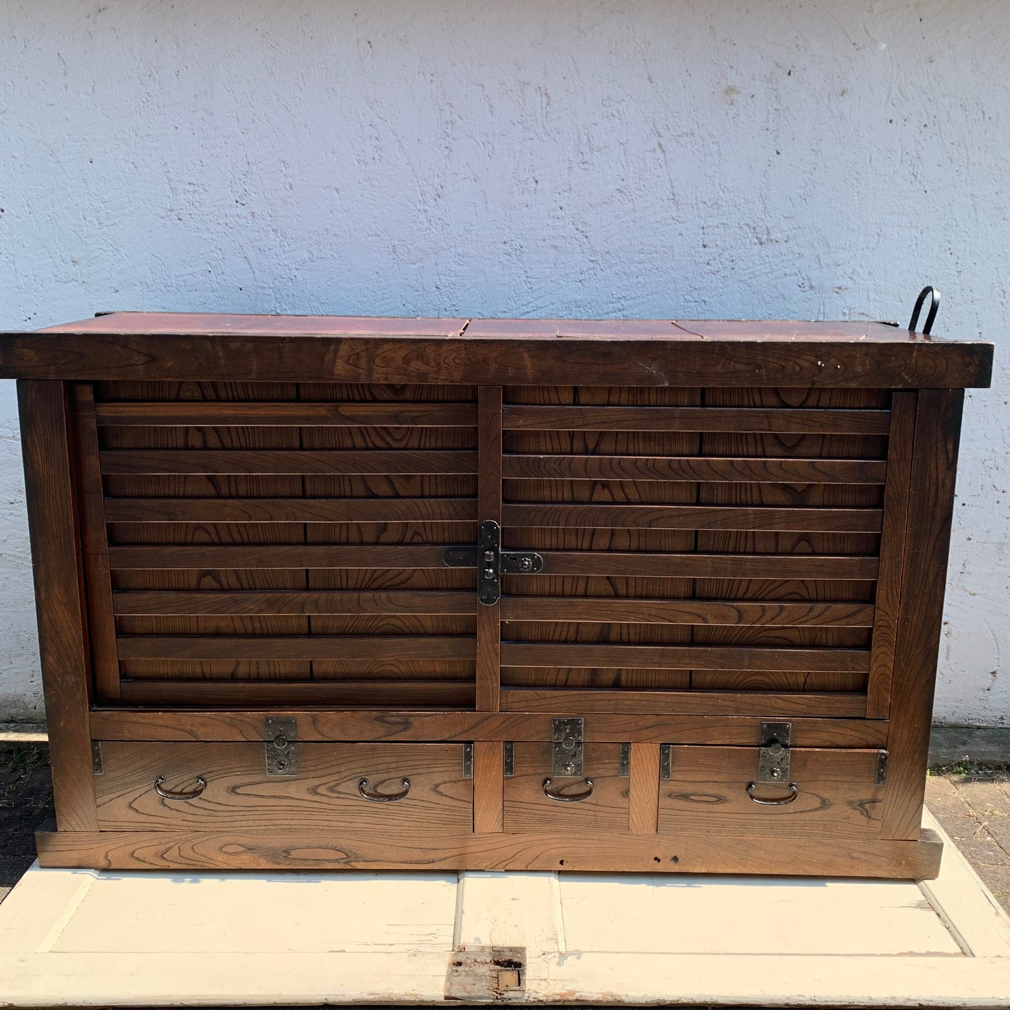 Vintage japanischer Schrank