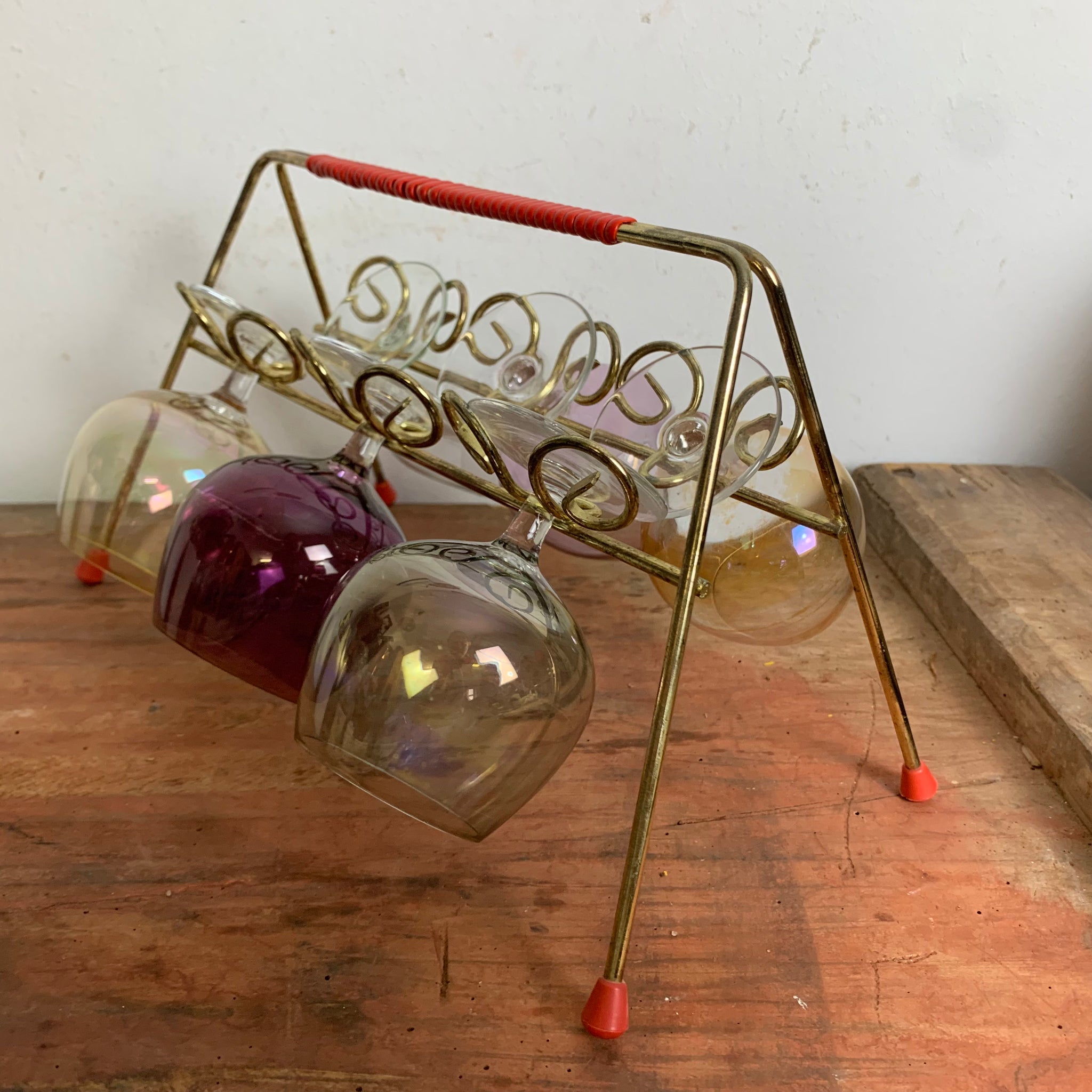 6 bunte Cognac Gläser im Träger Halter – Trödelfuchs Vintage Shop