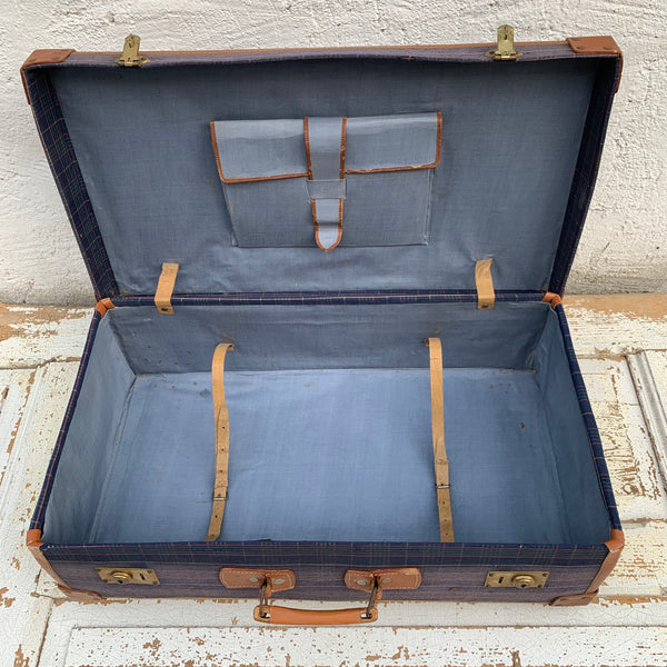 Vintage Reise Koffer zur Dekoration