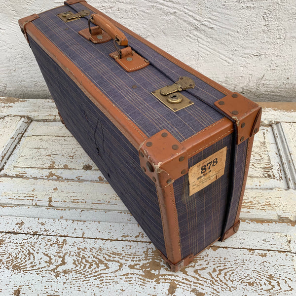 Vintage Reise Koffer zur Dekoration