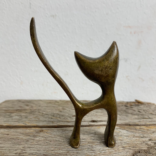 Kleine Bronze Skulptur Ringhalter als Katze
