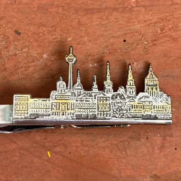Stylische Krawattennadel Skyline Berlin aus Sterling Silber
