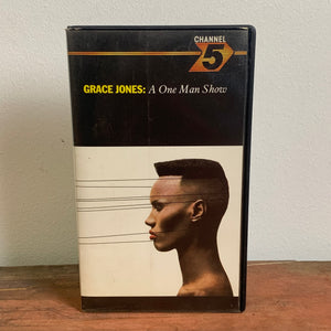 VHS Kassette Grace Jones A One Man Show