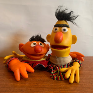 Ernie und Bert Handpuppen Sesamstraße