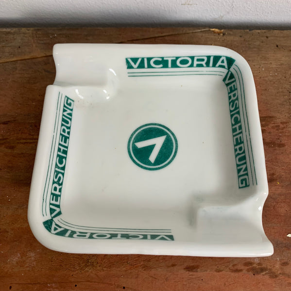 Vintage Porzellan Aschenbecher Victoria Versicherung