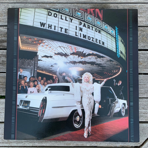 LP Dolly Parton in White Limozeen