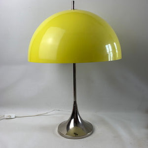 Gelbe Tischlampe von Frank Bentler für Wila