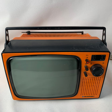 Vintage Fernseher Blaupunkt in orange