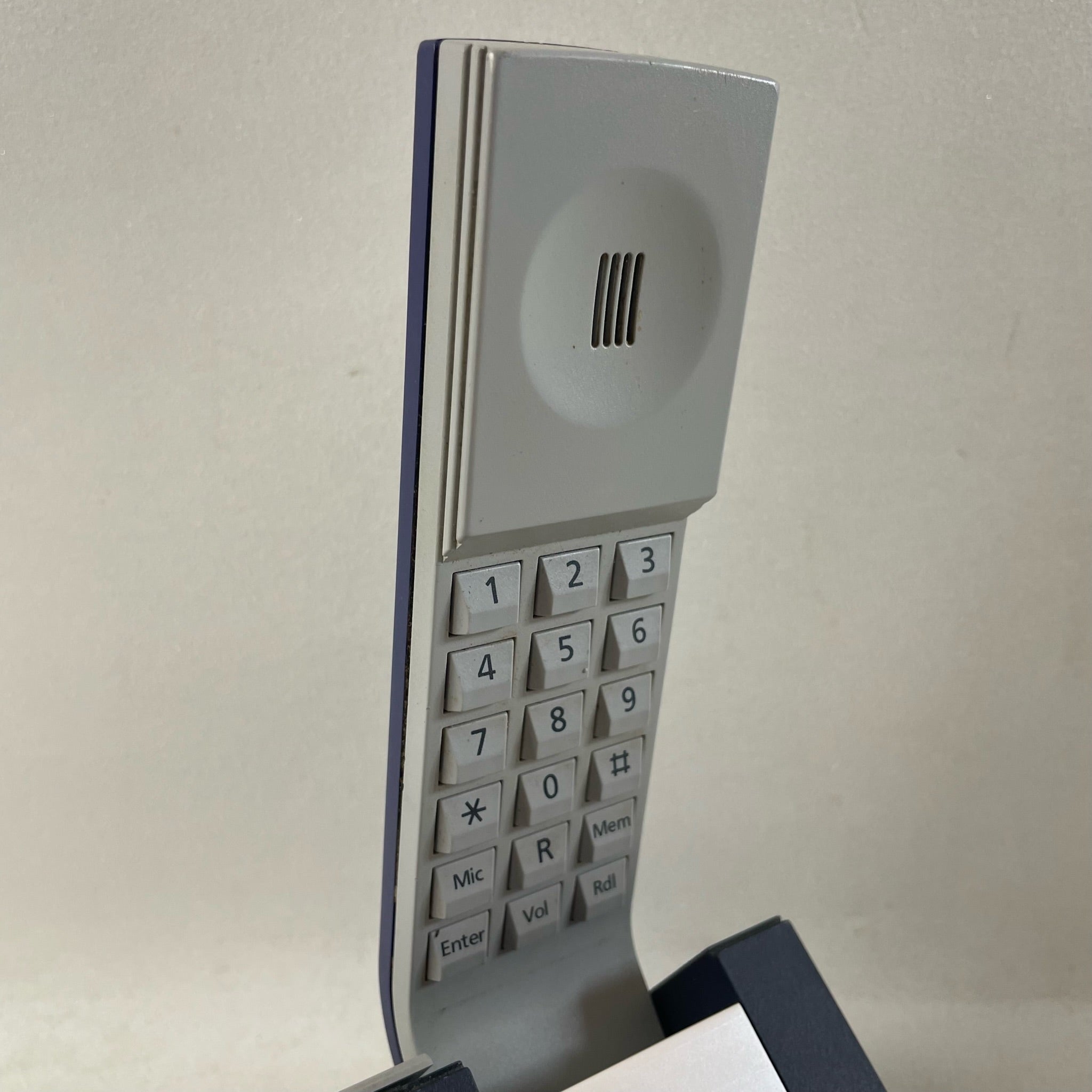 Telefon BeoCom 1401 Bang & Olufsen – Trödelfuchs Vintage Shop