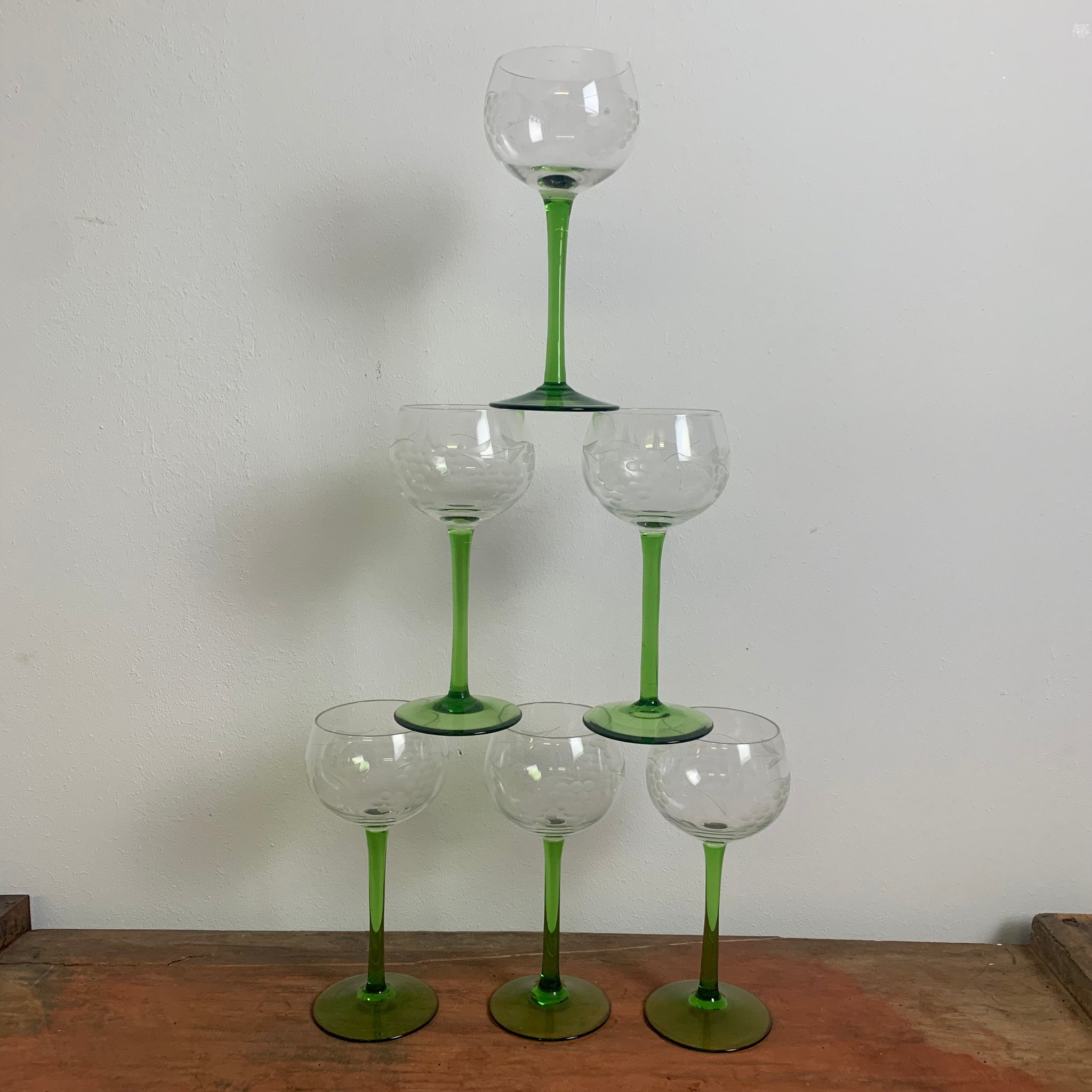 6 verres à vin de Bourgogne en cristal 6 verres à vin de Bourgogne en cristal