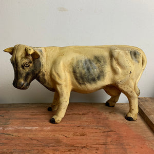 Antike Kuh Spardose aus Gußeisen
