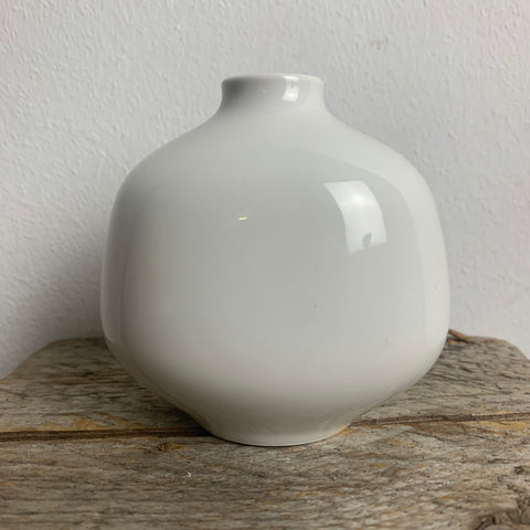 Weiße Porzellan Vase Adonis für KPM Zeptermarke von Sigmund Schütz