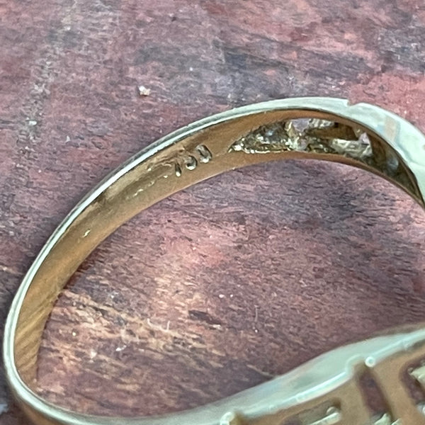 Goldring 750er im antiken griechischen Stil